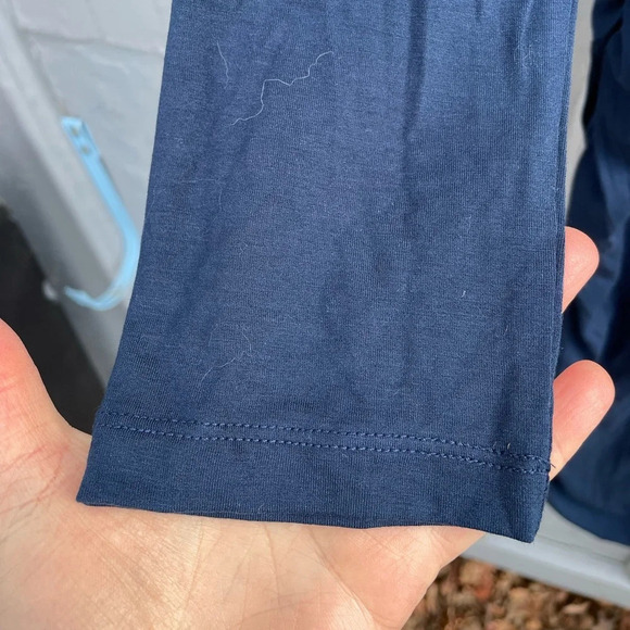 Cutler Mock  Turtleneck t-shirt maternity dress, size Large - Picture 10 of 11